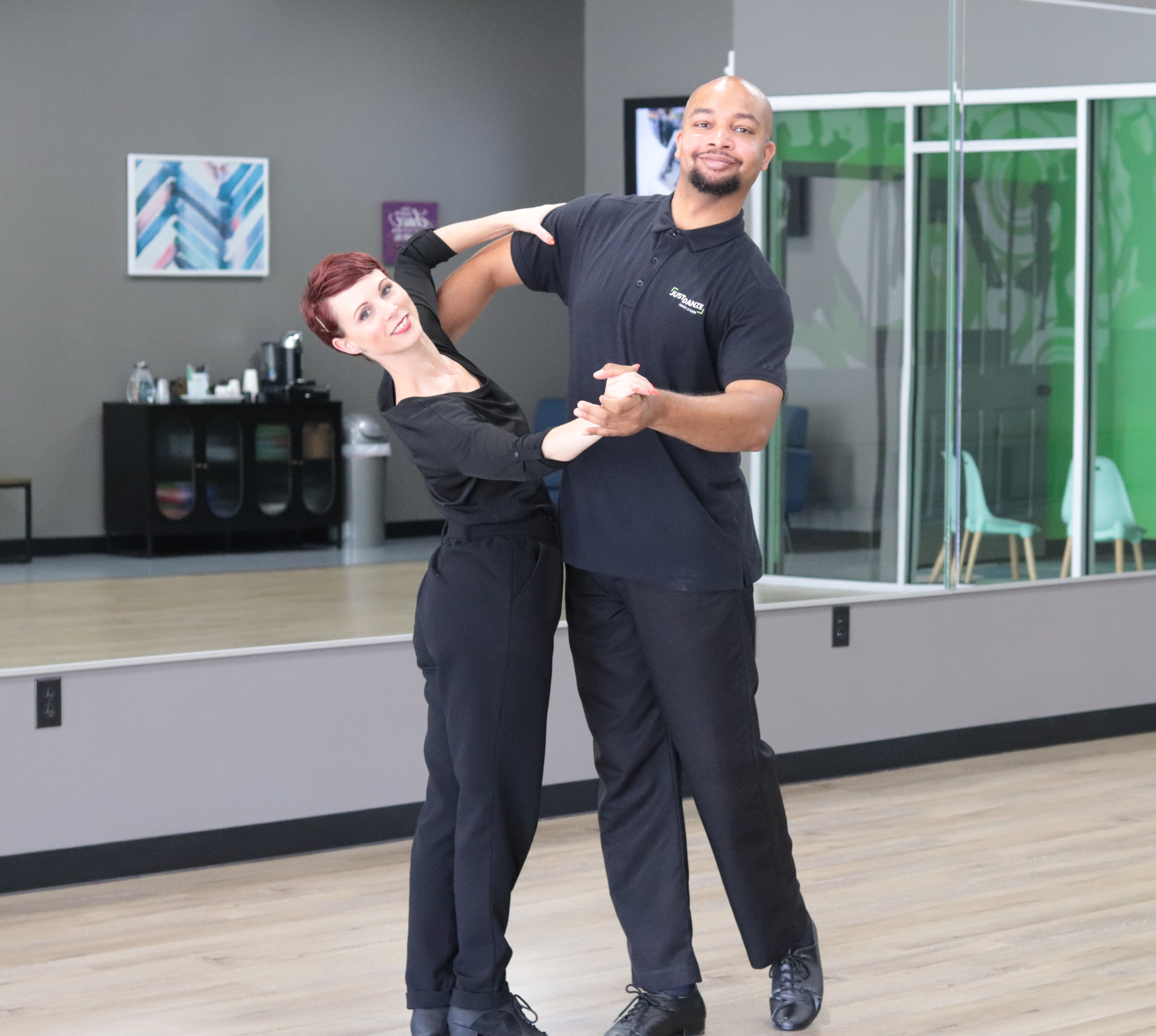 Ballroom- Waltz Balance Step